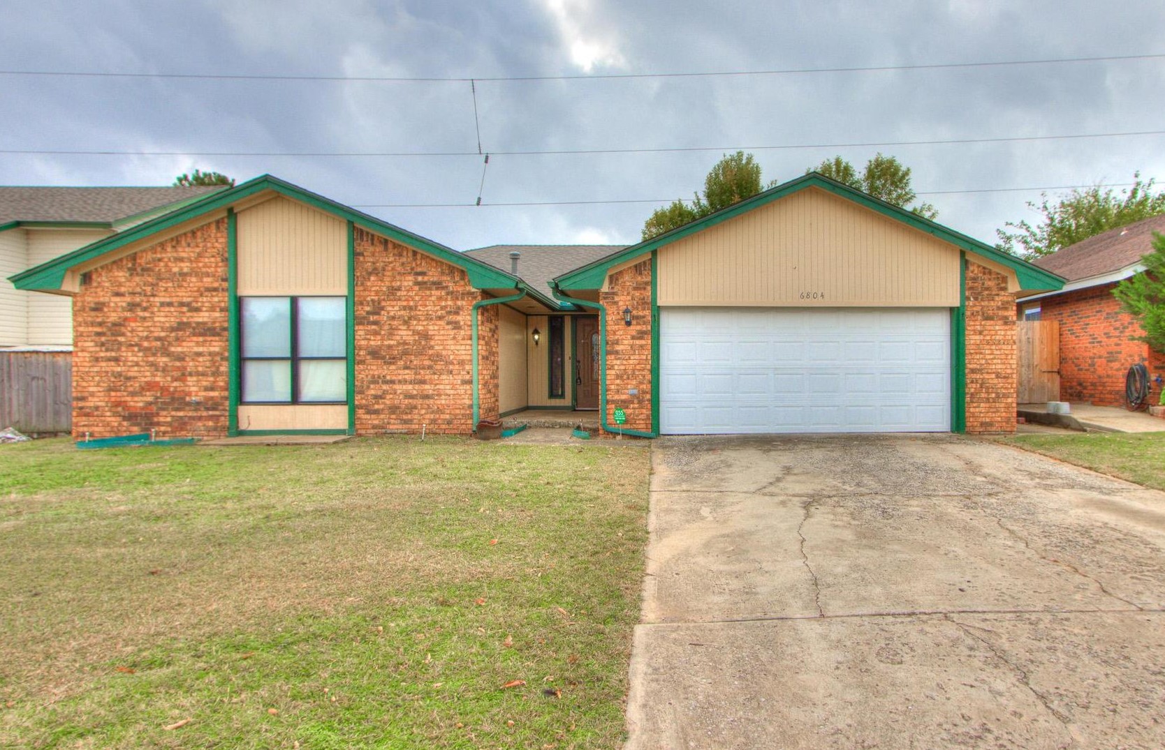 Property main image